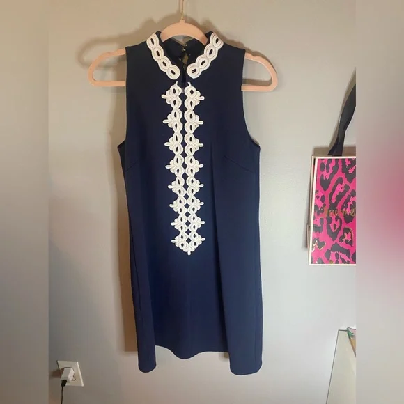 Lilly Pulitzer Navy and White Dress - Picture 3 of 9